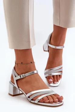 Buty Sergio Leone Sandały Na Obcasie*Sandały Damskie Na Niskim Obcasie Z Eko Skóry Sergio Leone SK046 Srebrne Srebrny