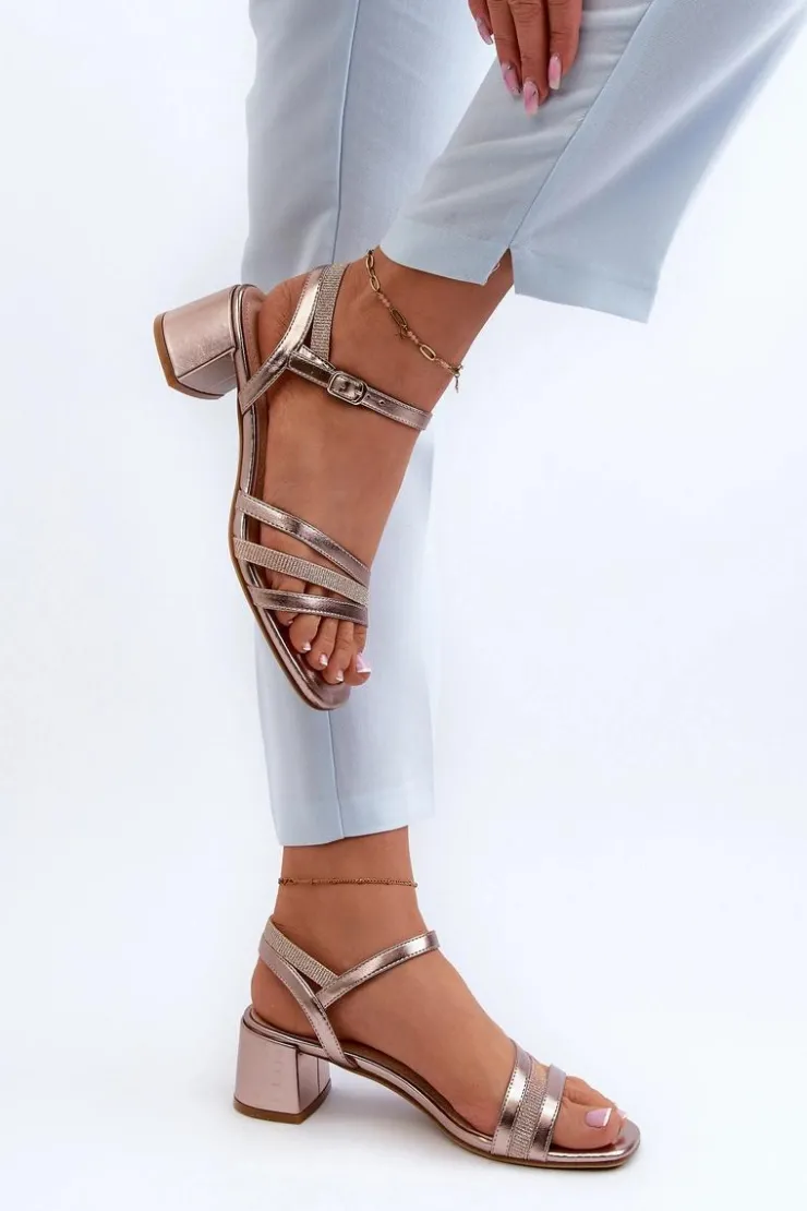 Buty Sergio Leone Sandały Damskie Na Niskim Obcasie Z Eko Skóry Sergio Leone SK046 Różowe Złoto Złoty