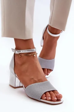 Discount Evento Sandały Damskie Na Słupku Srebrne Desvia