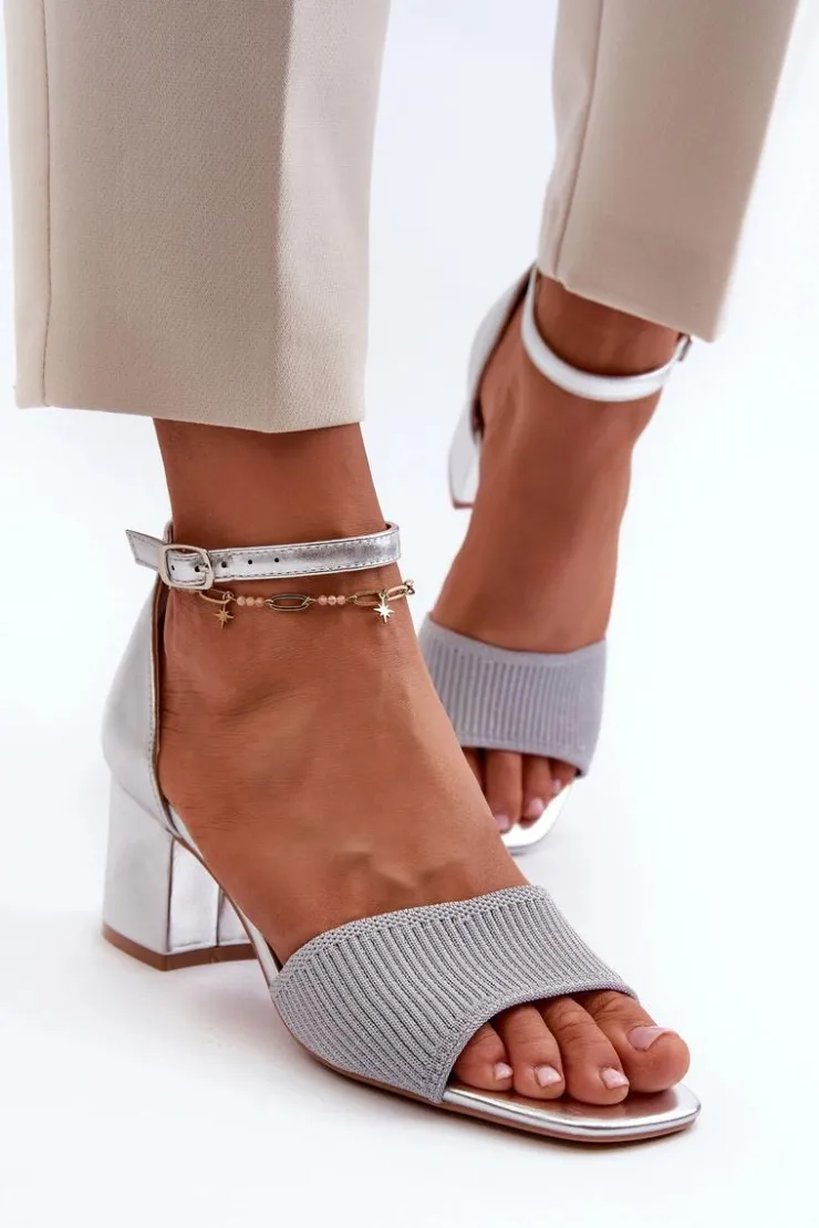 Discount Evento Sandały Damskie Na Słupku Srebrne Desvia