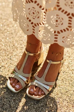 Damskie Evento Sandały Damskie Na Słupku Z Eko Skóry Złote Lyana