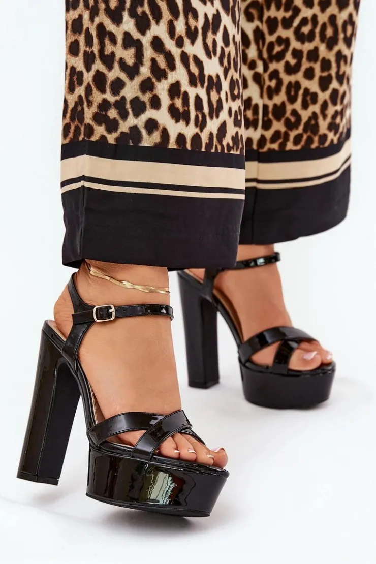 Hot Boto Sandały Damskie Na Wysokim Słupku I Platformie Lakierowane Czarne Jovenes Czarny