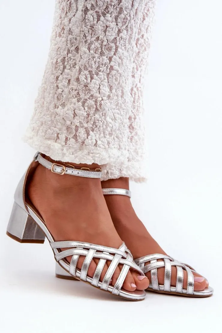 Boto Sandały Damskie Z Eko Skóry Na Niskim Obcasie Srebrne Monsha