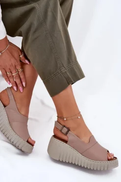 Artiker Sandały Damskie Z Naturalnej Skóry Na Koturnie 54C0788 Ciemnobeżowe Beżowy