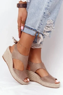 Hot Evento Sandały Na Koturnie Z Plecionką Beżowe Mykonos