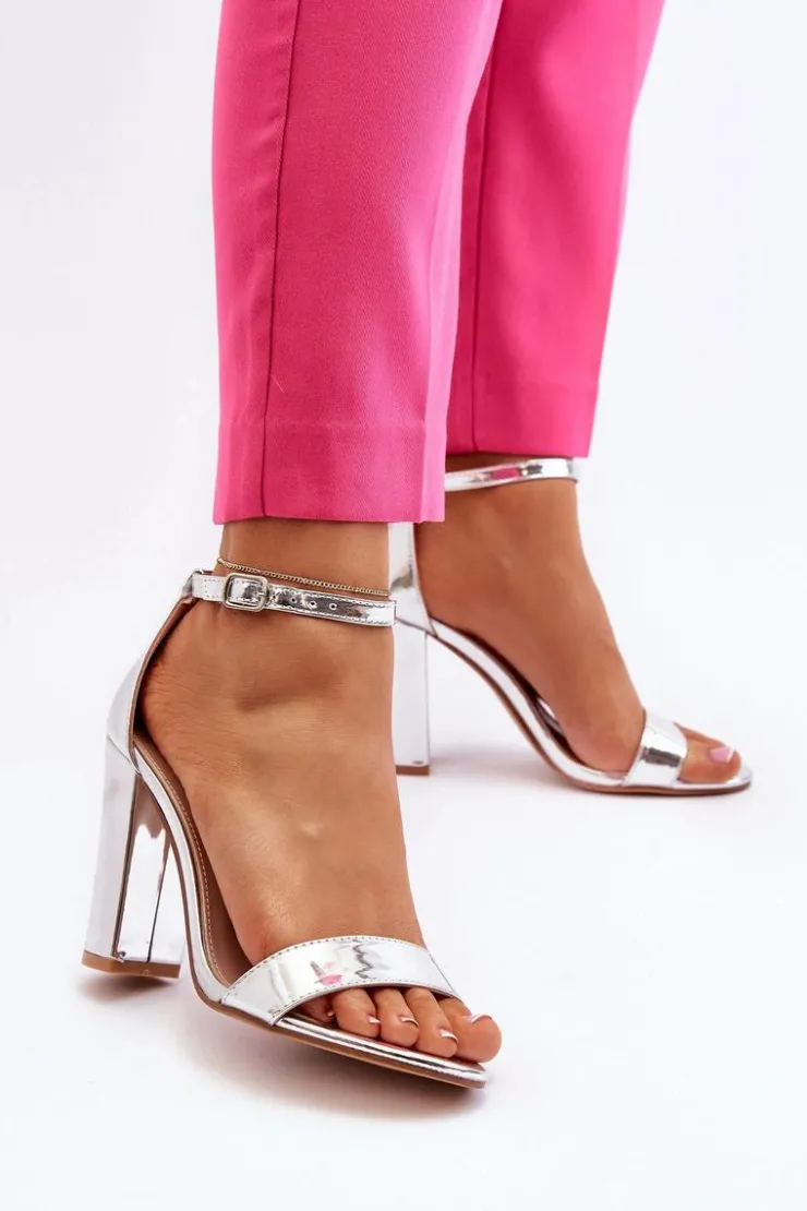 Online Boto Sandały Na Słupku Srebrne Thakko