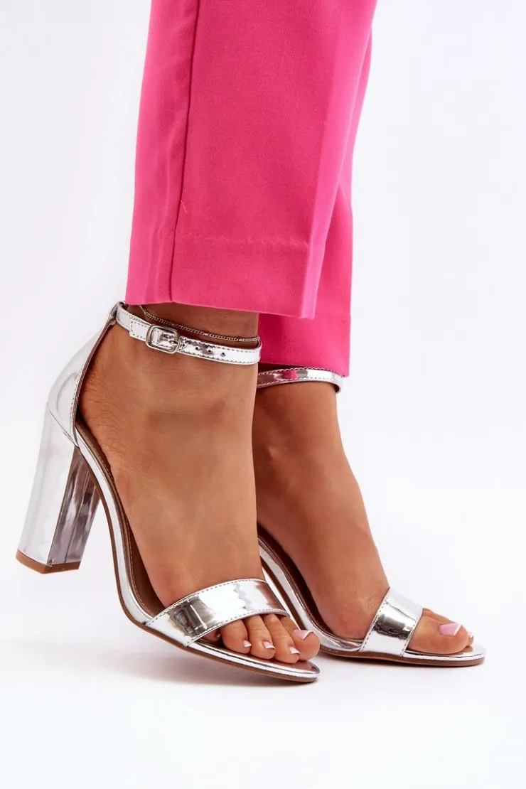 Online Boto Sandały Na Słupku Srebrne Thakko