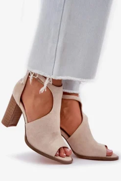 Damskie Boto Sandały Na Słupku Z Eko Zamszu Jasnobeżowe Lanadriena