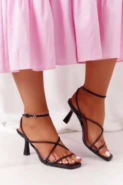 Damskie Damskie buty S.Barski Sandały Na Szpilce Z Kwadratowym Noskiem S.Barski C420-11 Czarne