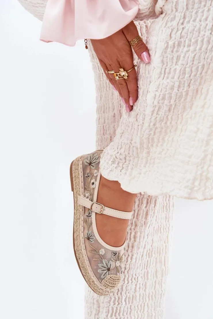 Sale Boto Siateczkowe Espadryle Z Haftem Na Platformie Beżowe Laxisa Beżowy