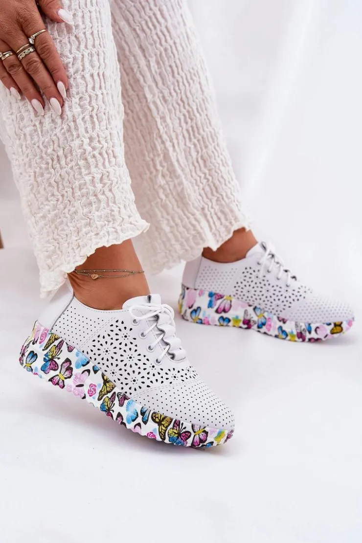Artiker Skórzane Ażurowe Półbuty Damskie Na Koturnie Motyle 56C1618 Białe