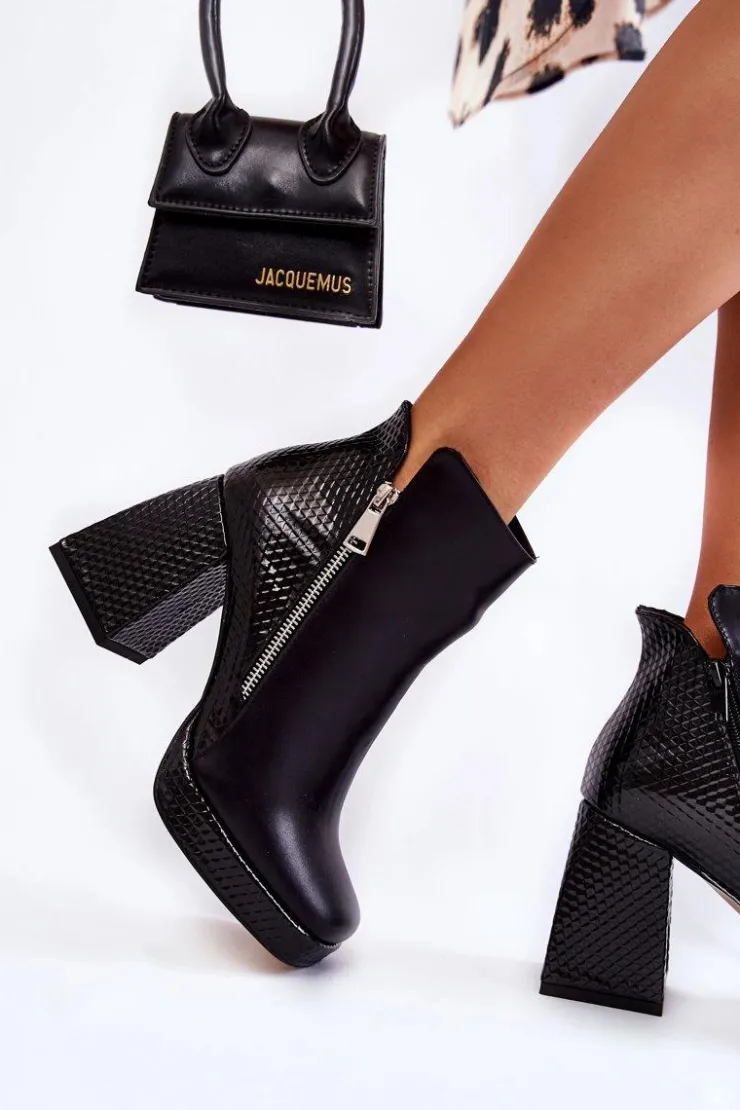 Outlet Boto Skórzane Botki Na Obcasie Geometryczny Wzór Czarne Alienore