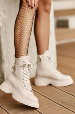 New CheBello Skórzane Botki Na Platformie Na Zamek Z Ozdobną Kłódką 4517 Beżowe