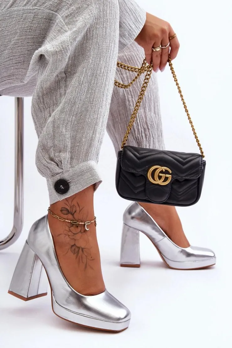 Hot Boto Skórzane Czółenka Na Masywnym Obcasie Srebrne Rosalia