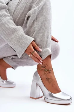 Hot Boto Skórzane Czółenka Na Masywnym Obcasie Srebrne Rosalia