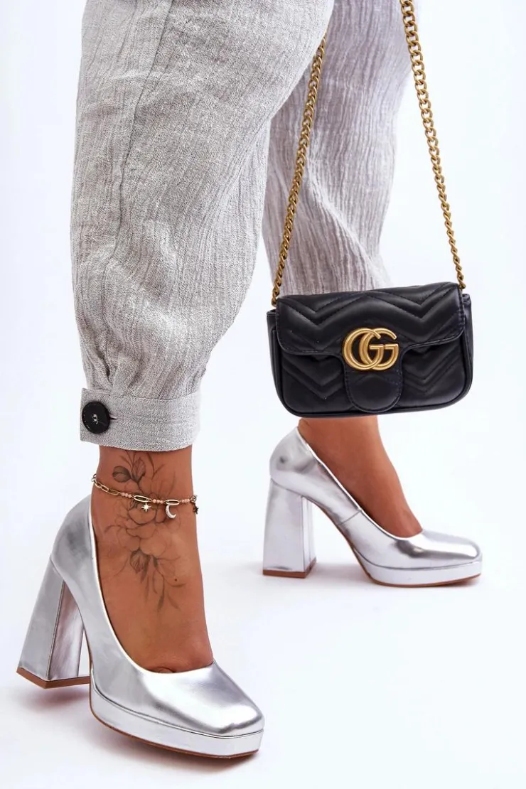 Hot Boto Skórzane Czółenka Na Masywnym Obcasie Srebrne Rosalia