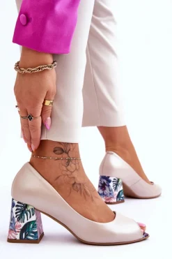 Boto Czółenka Na Słupku|Czółenka Klasyczne*Skórzane Czółenka Z Ozdobnym Obcasem Lewski Shoes 2608/K Perłowy Beżowy