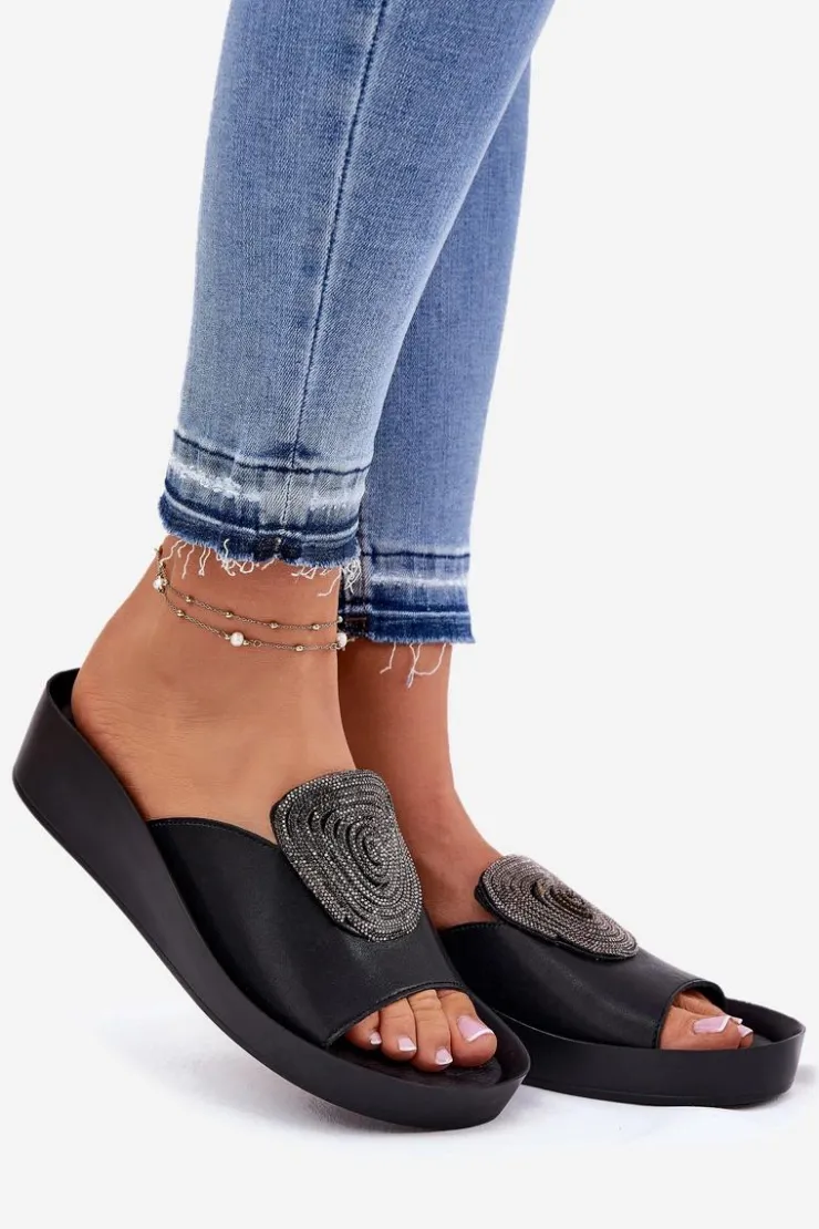 Damskie buty S.Barski Klapki Na Koturnie|Klapki Na Platformie*Skórzane Damskie Klapki Z Ozdobą KV51-028 Czarne Czarny