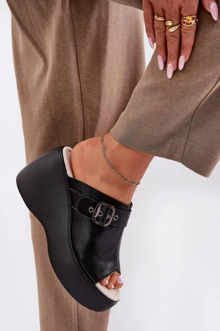 Damskie buty S.Barski Klapki Na Koturnie|Klapki Na Platformie*Skórzane Klapki Damskie Na Platformie I Koturnie Z Klamrą S.Barski LR51-542 Czarne Czarny