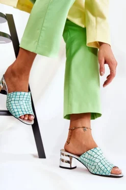 Best Boto Skórzane Klapki Damskie Wzór Krokodyl Na Obcasie Jasnozielone Perry