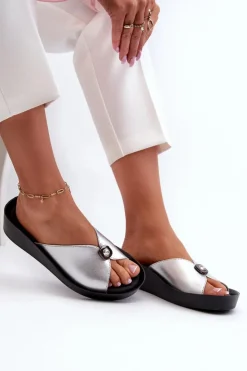 Damskie Damskie buty S.Barski Skórzane Klapki Damskie Z Ozdobą Srebrne S.Barski KV27-027