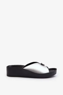 Damskie Damskie buty S.Barski Skórzane Klapki Damskie Z Ozdobą Srebrne S.Barski KV27-027