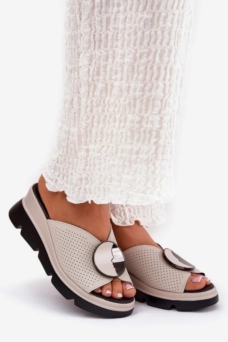 Damskie buty S.Barski Klapki Na Koturnie|Klapki Na Platformie*Skórzane Klapki Damskie Z Ozdobą S.Barski LR51-662 Beżowe