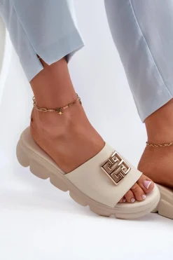 Damskie Buty damskie Vinceza Skórzane Klapki Damskie Ze Złotą Ozdobą Na Koturnie Vinceza 41444 Beżowe