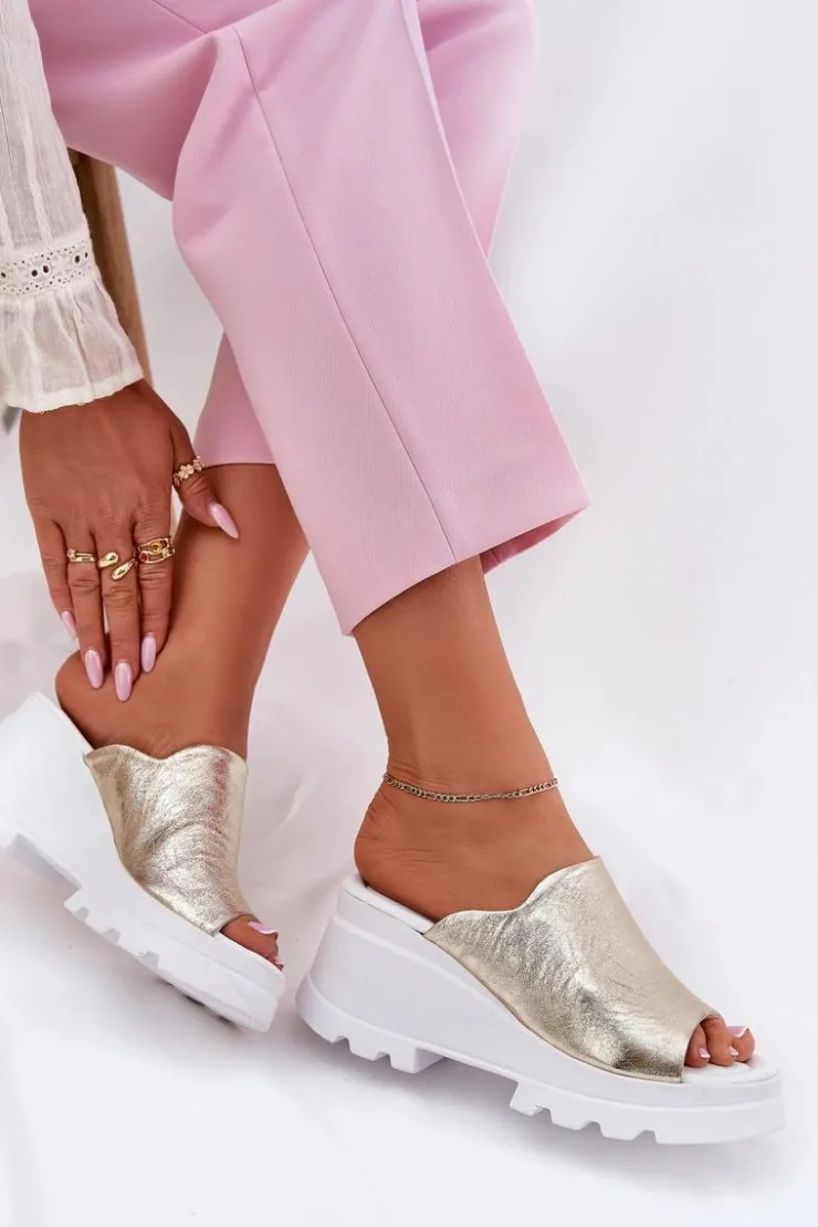 Damskie Boto Skórzane Klapki Na Koturnie Artiker 56C0435 Złote