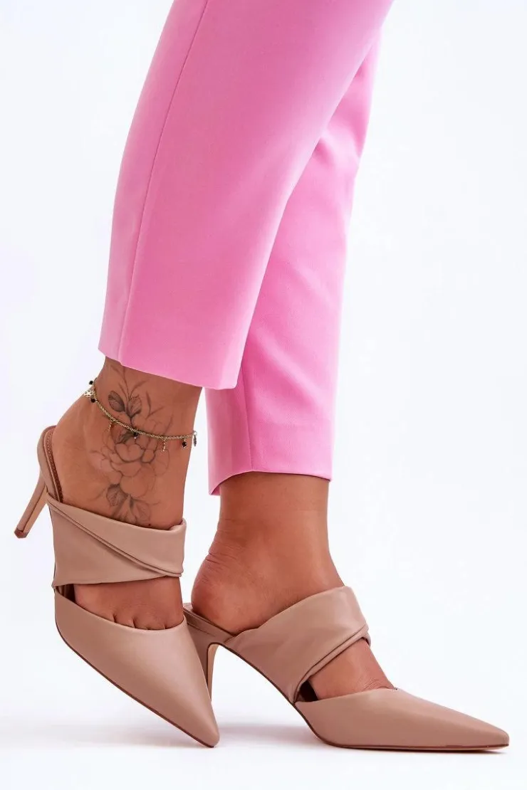 Hot Boto Skórzane Klapki Na Szpilce Ciemnobeżowe Aveline