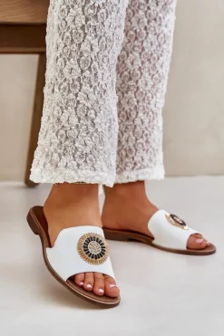 Boto Klapki Damskie Klasyczne*Skórzane Klapki Z Ozdobą Na Płaskim Obcasie Lewski 3047/O Białe Biały