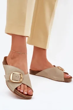 Maciejka Klapki Damskie Klasyczne*Skórzane Klapki Ze Złotą Klamrą 07000-22 Pistacjowe Zielony