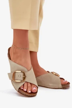 Maciejka Klapki Damskie Klasyczne*Skórzane Klapki Ze Złotą Klamrą 07000-22 Pistacjowe Zielony