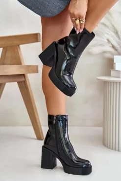 Damskie buty S.Barski Skórzane Lakierowane Botki Damskie Na Masywnym Słupku Ocieplane D&A CR42-189 Czarne