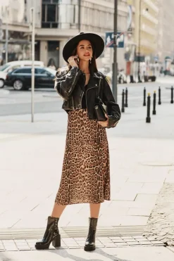 Damskie buty S.Barski Skórzane Lakierowane Botki Damskie Na Masywnym Słupku Ocieplane D&A CR42-189 Czarne