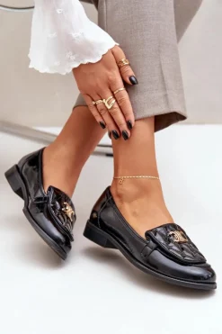 Hot Laura Messi Skórzane Lakierowane Mokasyny Ze Złotą Ozdobą 2927 Czarne