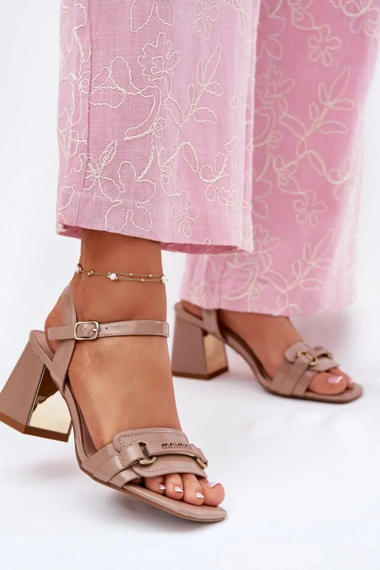 Online Evento Skórzane Lakierowane Sandały Damskie Na Słupku Beżowe Mevonelle Beżowy