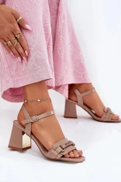 Online Evento Skórzane Lakierowane Sandały Damskie Na Słupku Beżowe Mevonelle Beżowy