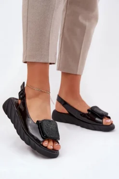 Clearance Artiker Skórzane Lakierowane Sandały Damskie Na Koturnie z Ozdobą 56C1564 Czarne Czarny