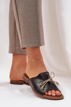 Hot Boto Skórzane Płaskie Eleganckie Klapki Z Kokardką Lewski 3572 Czarne Czarny