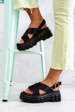 Evento Skórzane Sandałki Na Platformie Czarne Betti