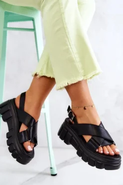 Evento Skórzane Sandałki Na Platformie Czarne Betti