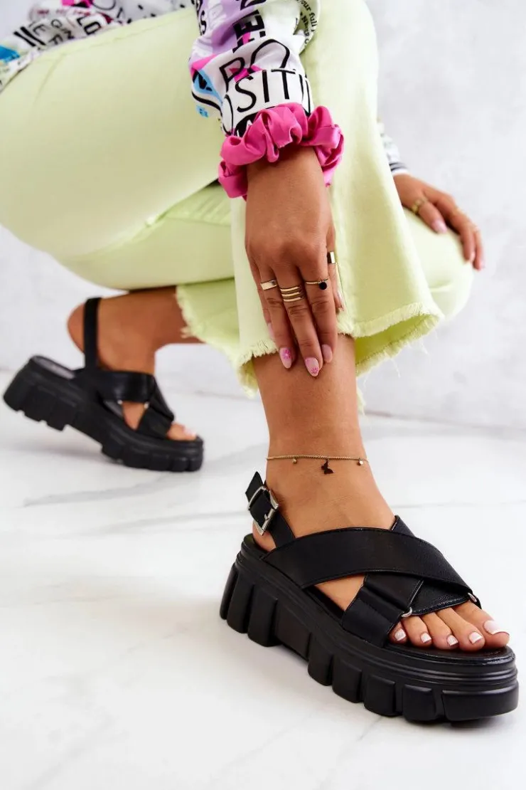 Evento Skórzane Sandałki Na Platformie Czarne Betti