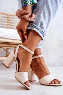 Best Boto Skórzane Sandałki Na Słupku Beżowe Estrella