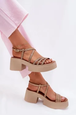 Outlet Maciejka Skórzane Sandały Damskie 06990-25 Złote Złoty