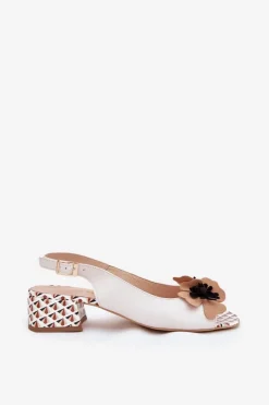 Clearance Laura Messi Skórzane Sandały Damskie Na Klocku Z Ozdobnym Kwiatem 2973 Białe Biały