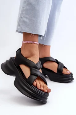 New GOE Skórzane Sandały Damskie Na Masywnej Podeszwie Czarne NN2N4106 Czarny