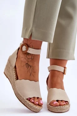 Discount Evento Skórzane Sandały Na Koturnie Comfort Shoe Beżowe Verola