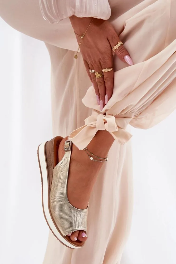 Clearance Artiker Skórzane Sandały Na Koturnie 56C2312 Złote Złoty