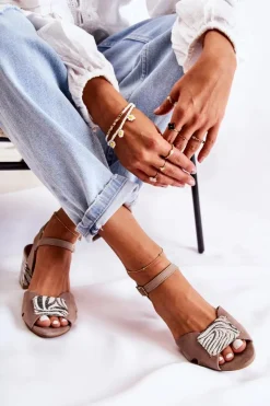 Maciejka Skórzane Sandały Na Obcasie 04120-10 Beżowe